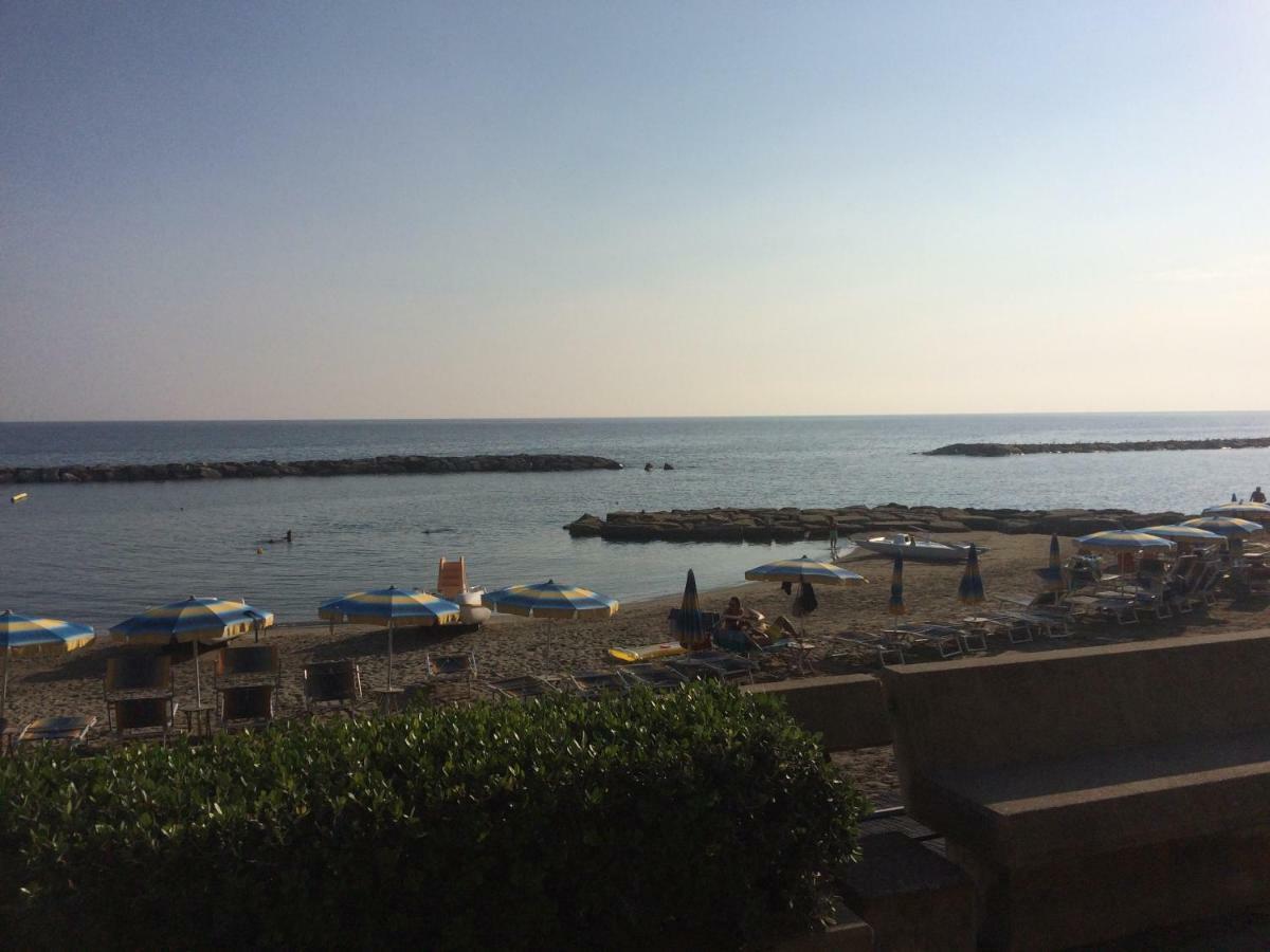 Casa Del Cardinale Apartment ซานตาสเตฟาโน อัล มาเร ภายนอก รูปภาพ